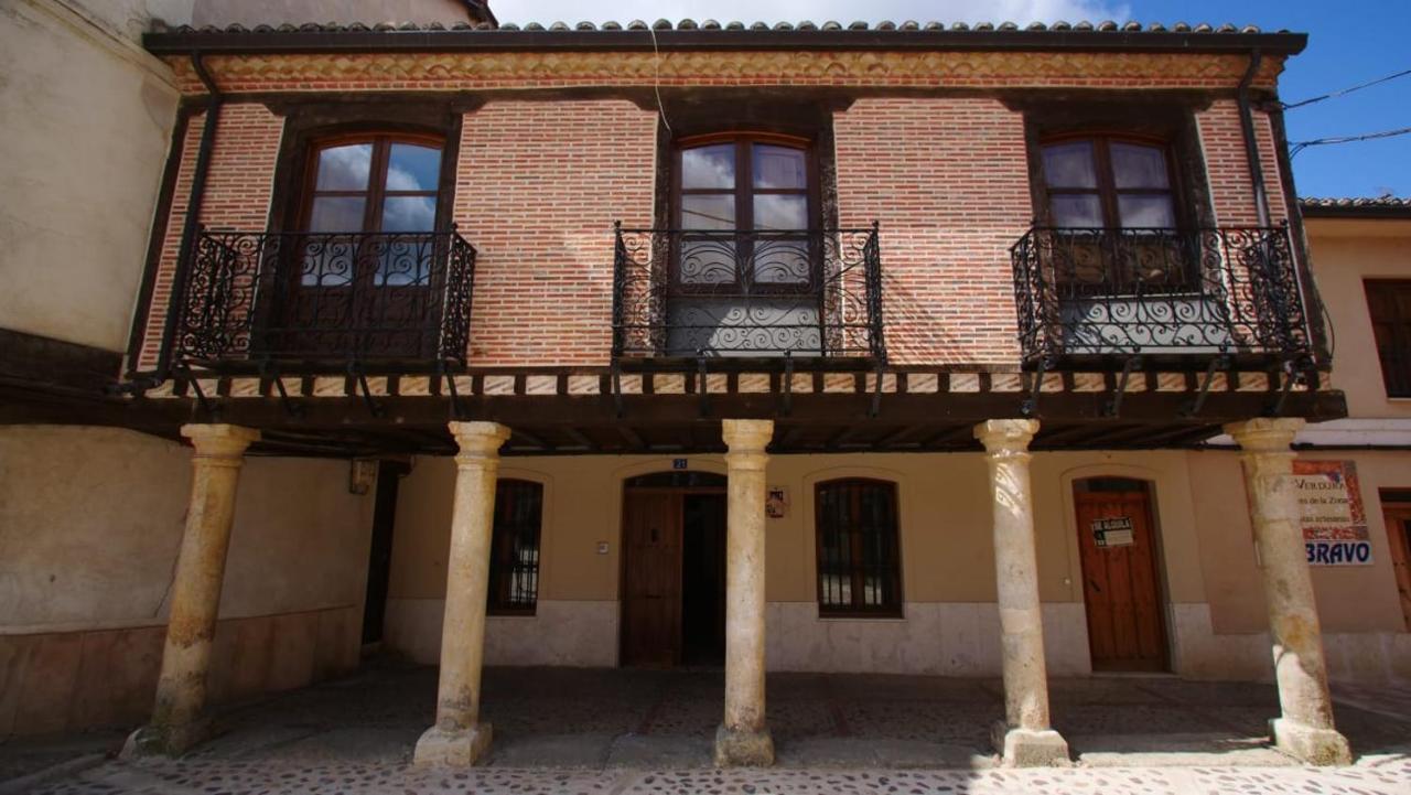 Casa Rural Plaza Vieja Saldaña Exteriér fotografie